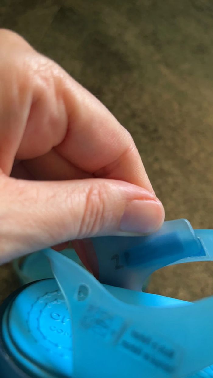 Crocs bleu mise une seule fois - photo numéro 5