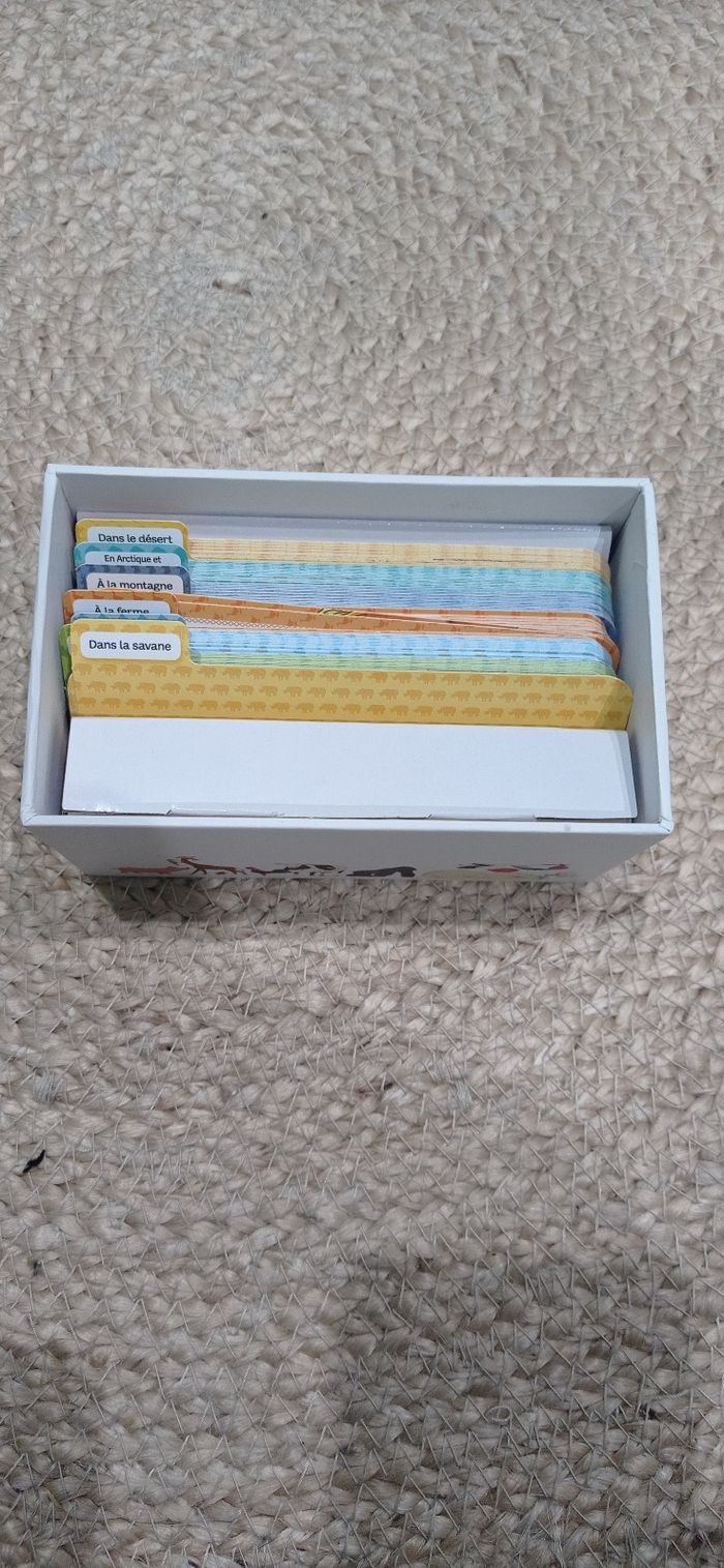 Jeu de société, connaissance, Le quizz des animaux, Larousse, TBE - photo numéro 3