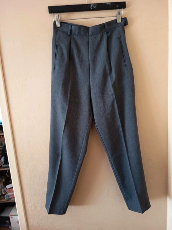 Pantalon femme. (D72)