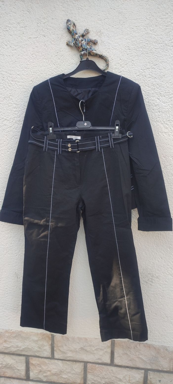 Ensemble tailleur femme - photo numéro 9