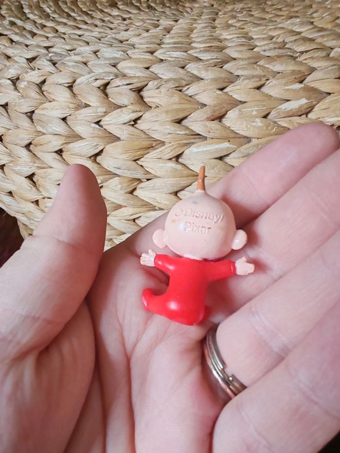 Figurine jack jack des indestructibles - photo numéro 3