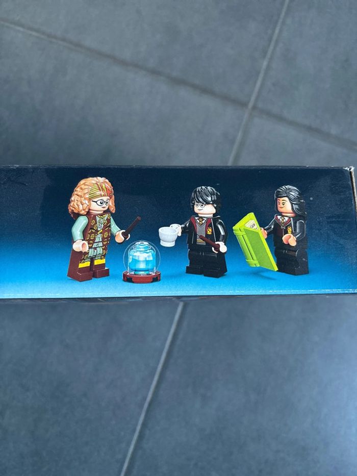 Lego Harry Potter 76396  - Poudlard : le cours de divination - photo numéro 3