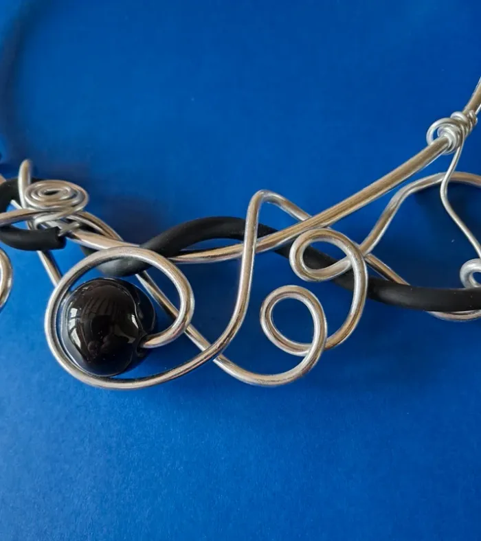 Collier *fabrication artisanale* NEUF pour femme - photo numéro 4
