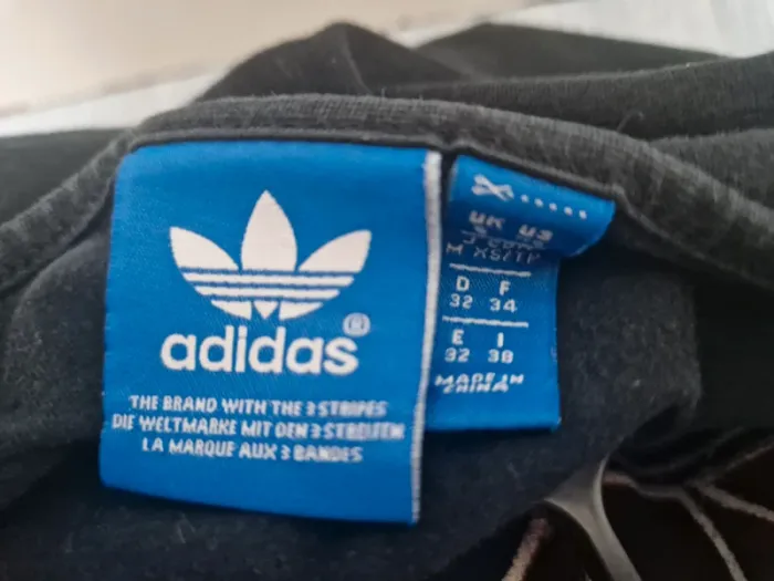 T-shirt Adidas (XS) - photo numéro 5