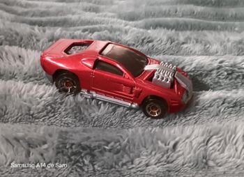 Voiture mattel McDonald’s 2005