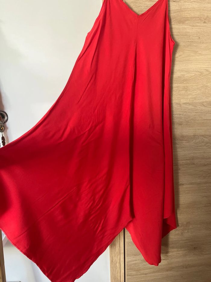 Robe rouge taille L - photo numéro 2