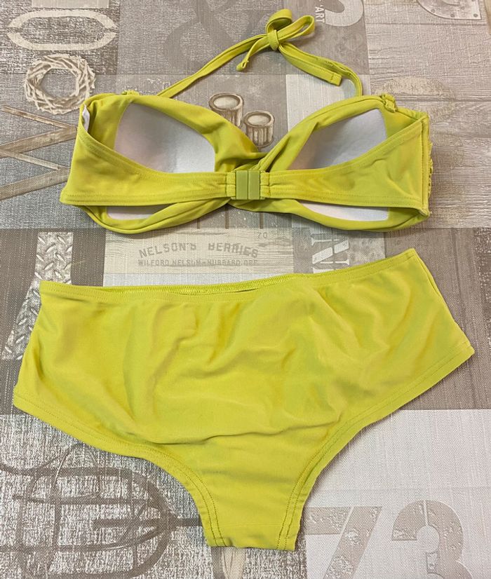 Maillot de bain vert - photo numéro 2