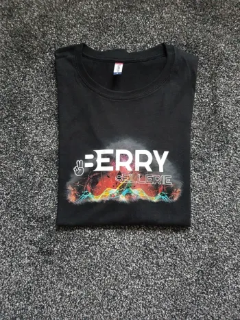 Tee shirt taille M ( Berry Sellerie)