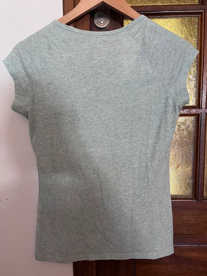 T-shirt Décathlon taille M - photo numéro 2