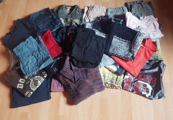 Lot de Vêtements Taille 6 ans