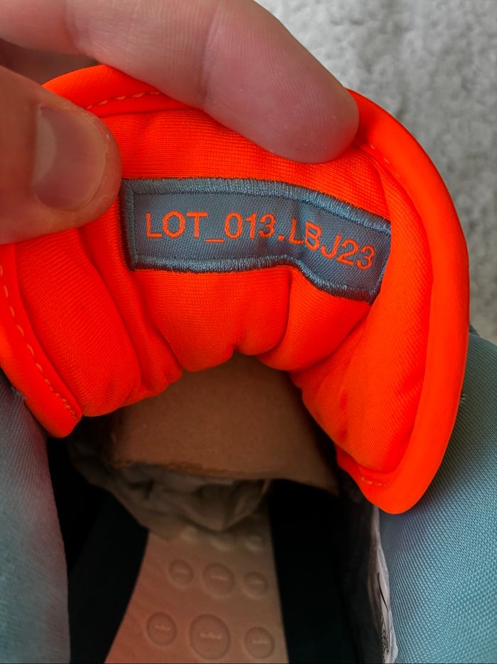 Nike LeBron XXIII « Miami Twice » - Taille 47 - Neuves - photo numéro 8
