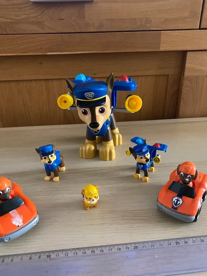 Figurines pat patrouille paw patrol chase Ruben zuma chien véhicule voiture - photo numéro 7
