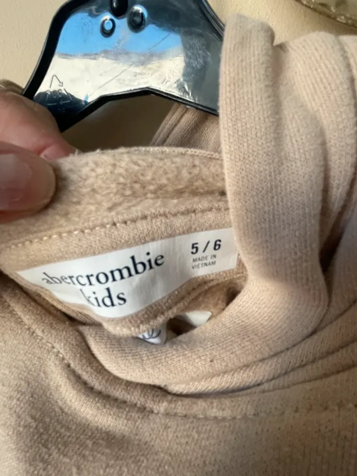 Sweat beige - photo numéro 3