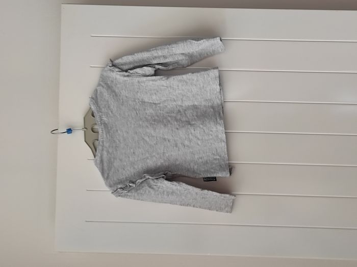 T-shirt manches longues bébé fille – 24 mois Hello Kitty - photo numéro 3