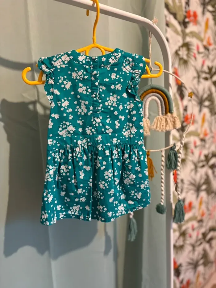 Petite robe - photo numéro 3