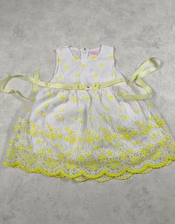 Robe blanche ruban jaune fille pink rabbit taille 36 mois