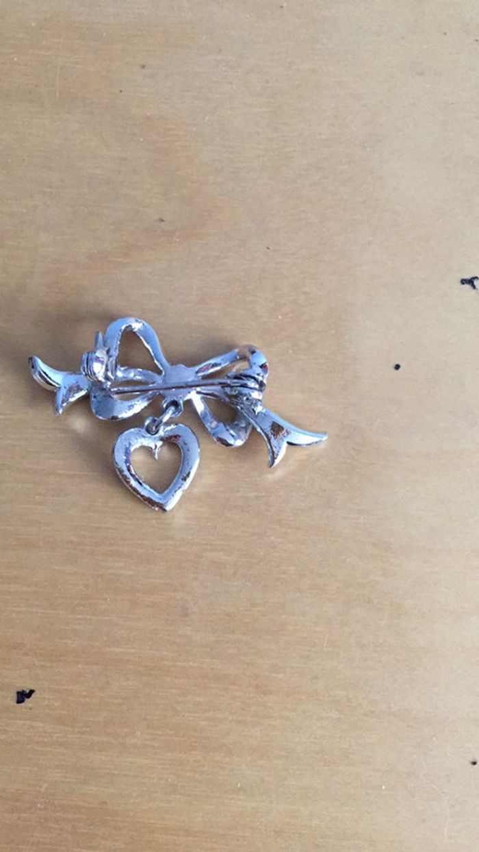 Petite broche vintage - photo numéro 2