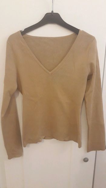 Pull col v couleur moutarde taille 38