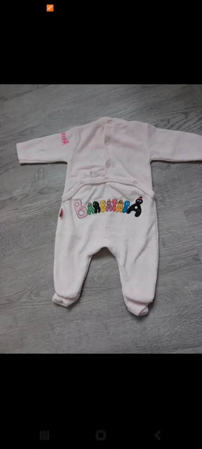 7 pyjamas 1 mois - photo numéro 8