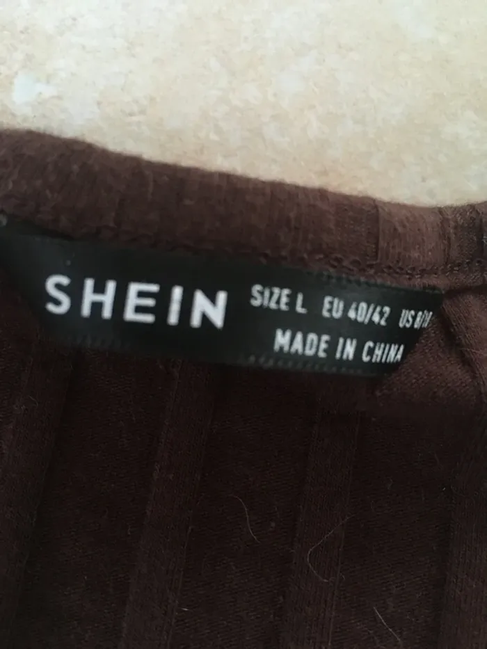 Joli gilet moulant court de chez Shein en 40 - photo numéro 4