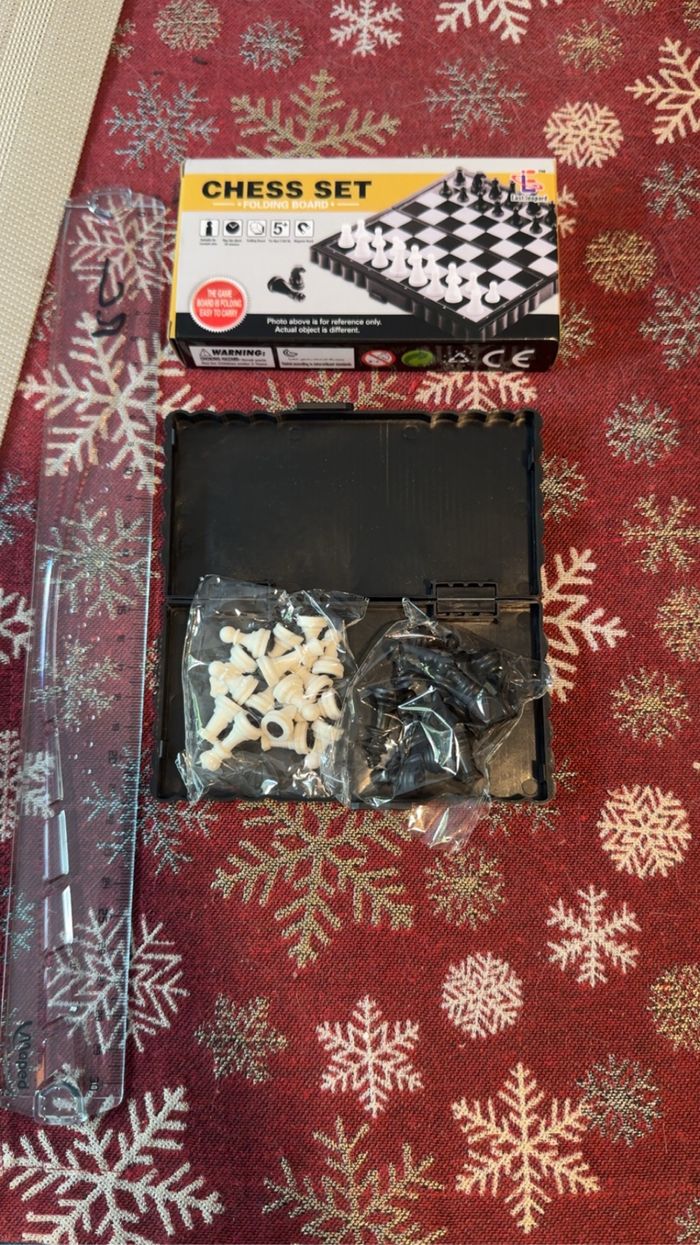 Jeu d’échecs magnétique de poche – Neuf - photo numéro 2