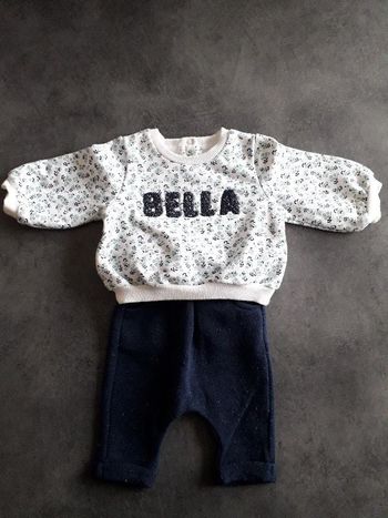 ensemble pull et jopgant 3 mois