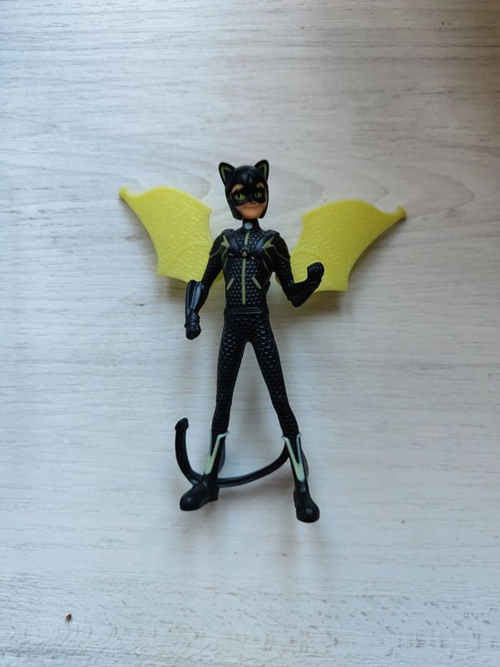Chat noir miraculous