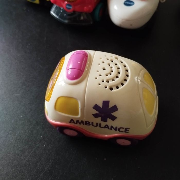 Tut Tut bolide clémence ambulance - photo numéro 3