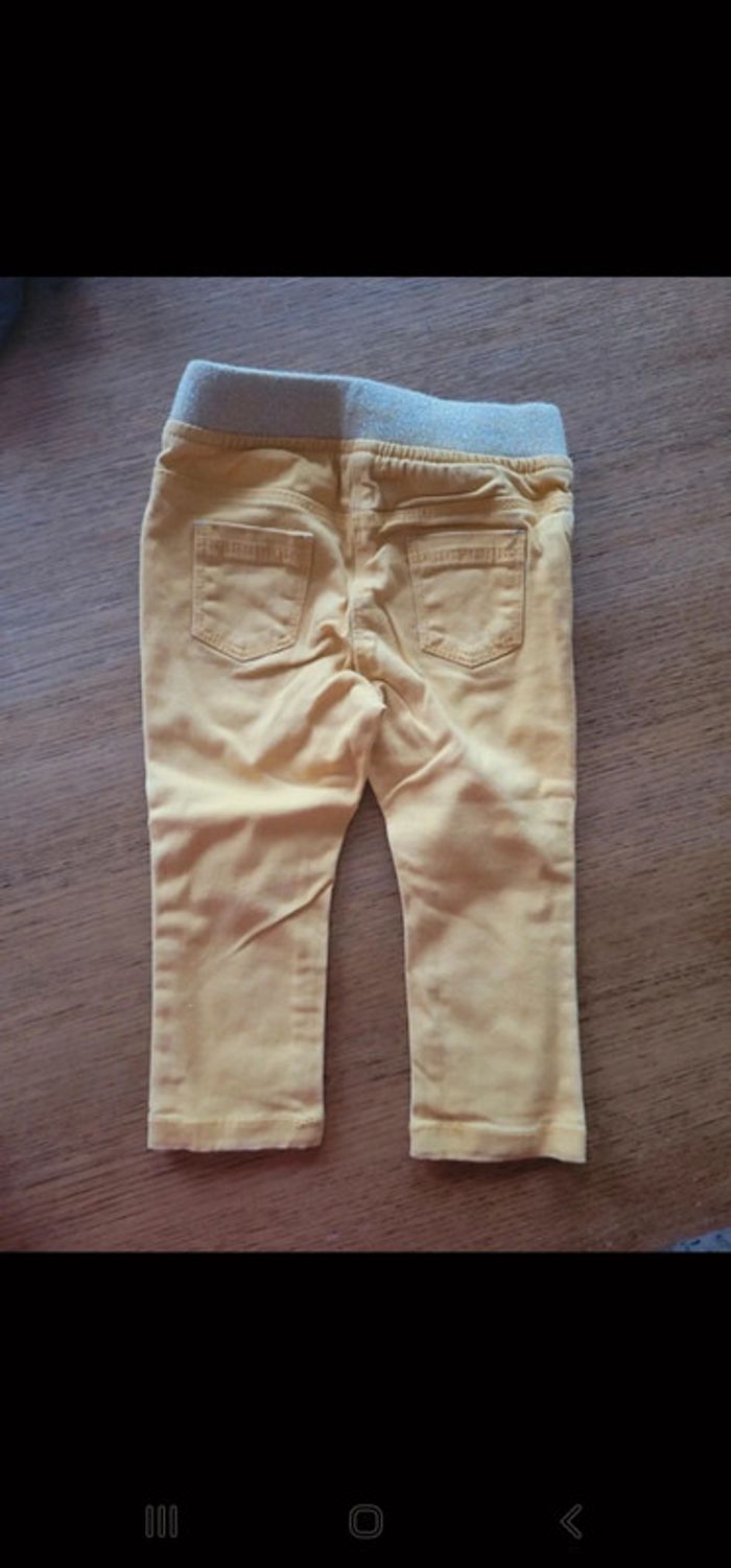Jean taille 18 mois - photo numéro 2