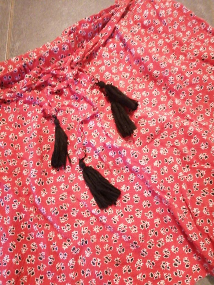 Jupe rouge - photo numéro 3