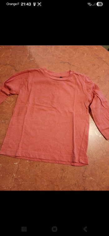 T.shirt garçon taille 24 mois