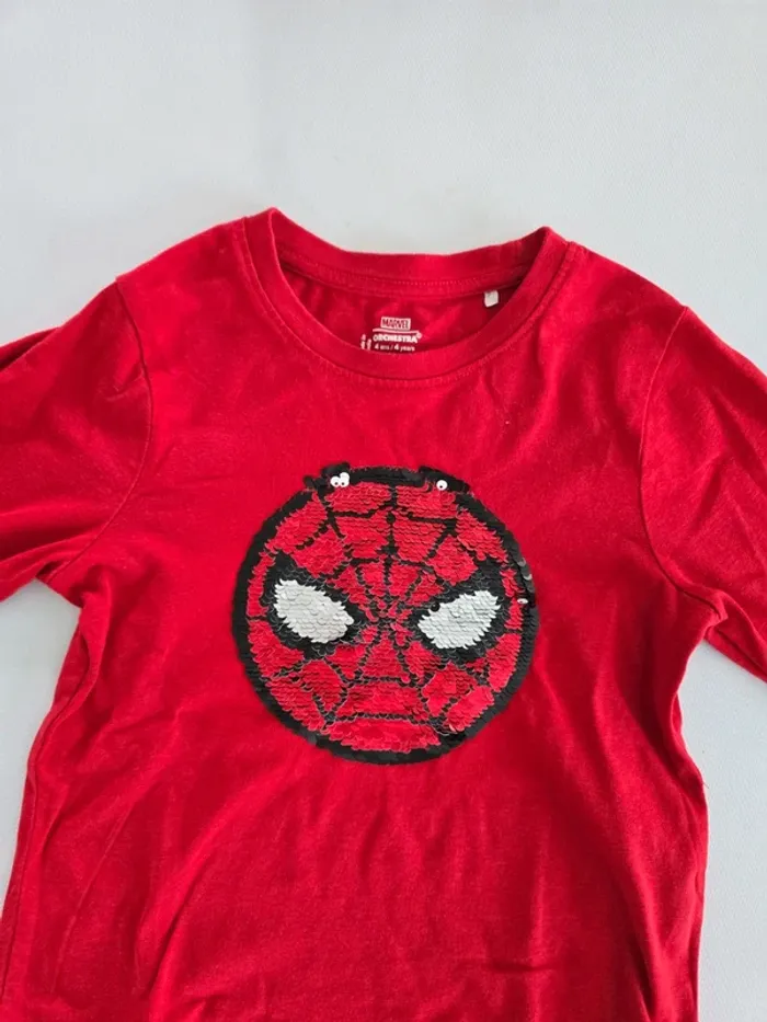 Tee shirt manches longues spiderman avec sequins