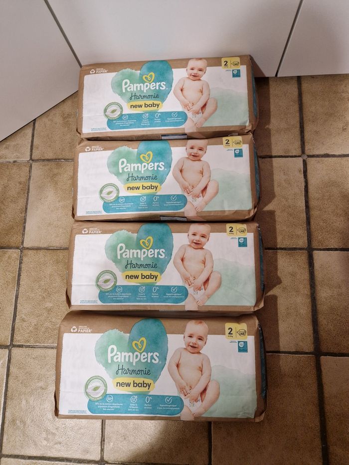 192 couches Pampers Harmonie taille 2