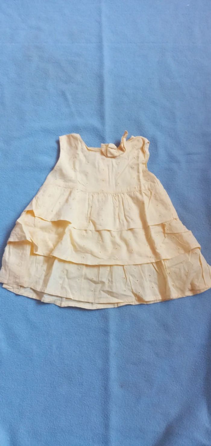 Robe Monsoon taille 2/3 ans