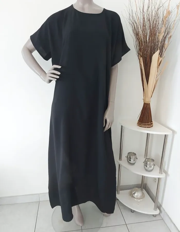 Sous robe émiratie noire