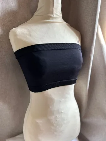 Haut bandeau noir sans couture