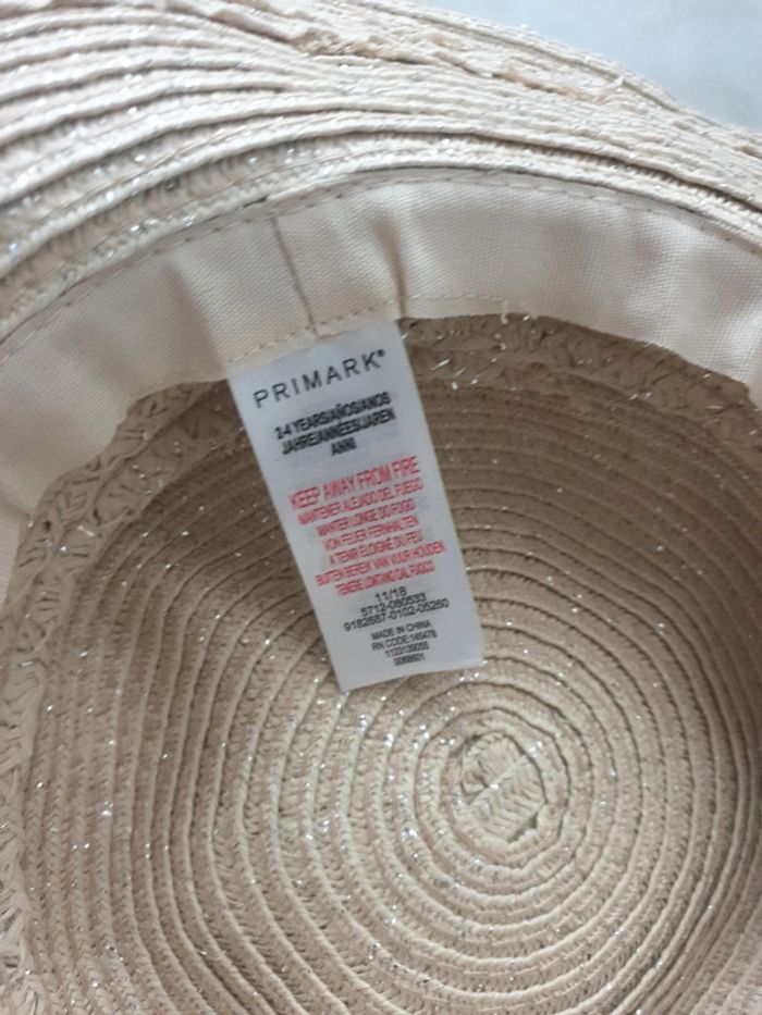 Joli chapeau 2/4 ans - photo numéro 3