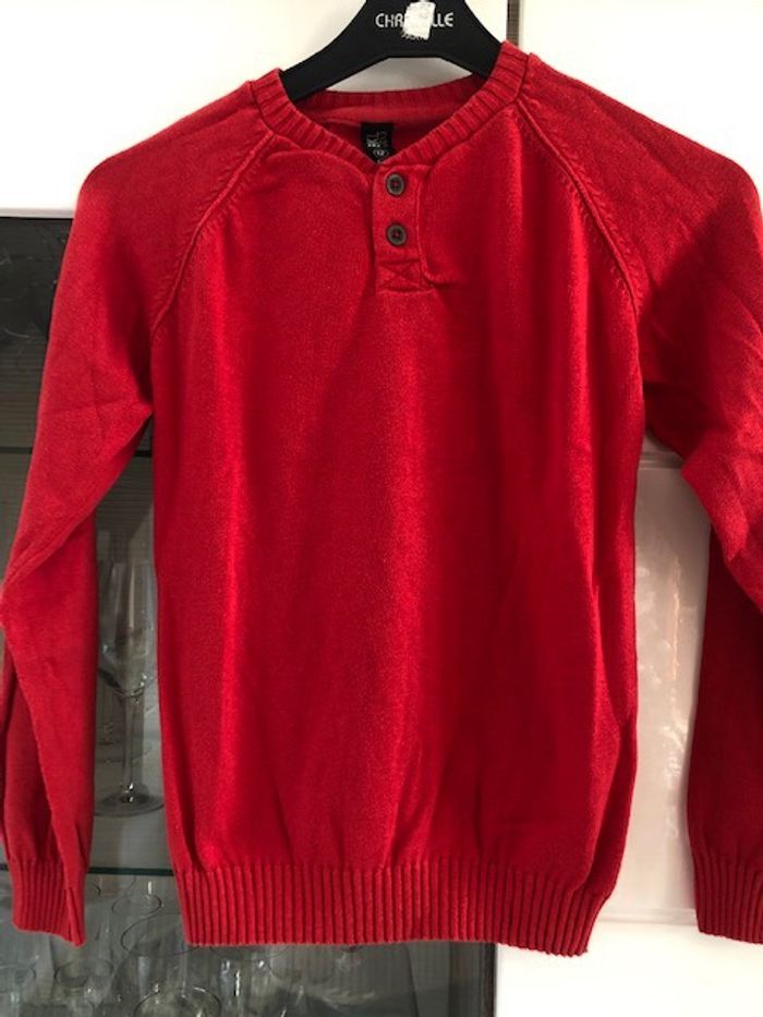 Pull rouge 12 ans
