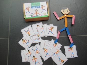Mannequin articulé en bois avec cartes neuf