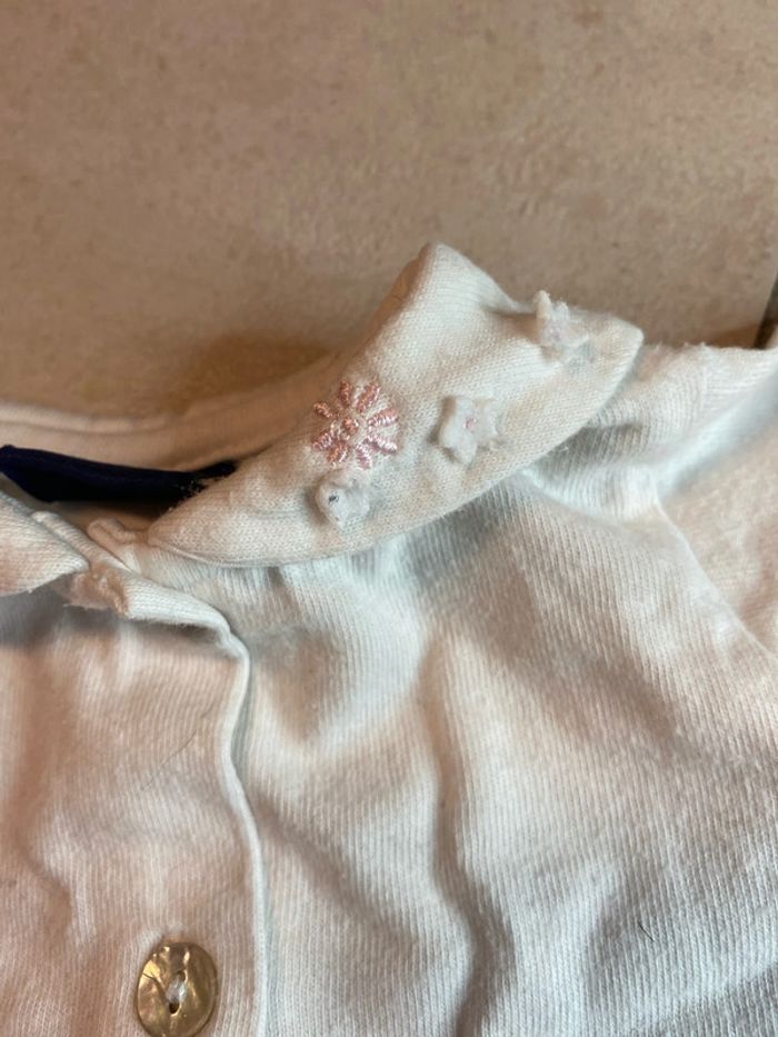 Lot 2 chemises 3 mois - photo numéro 6