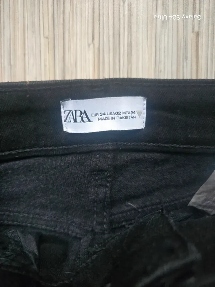 Jean skinny noir - Zara - Taille 34 - photo numéro 2