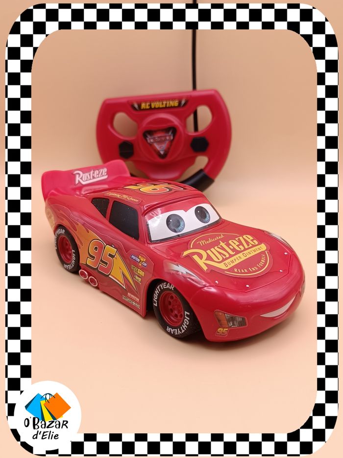 Voiture Télécommandé Cars Flash McQueen
