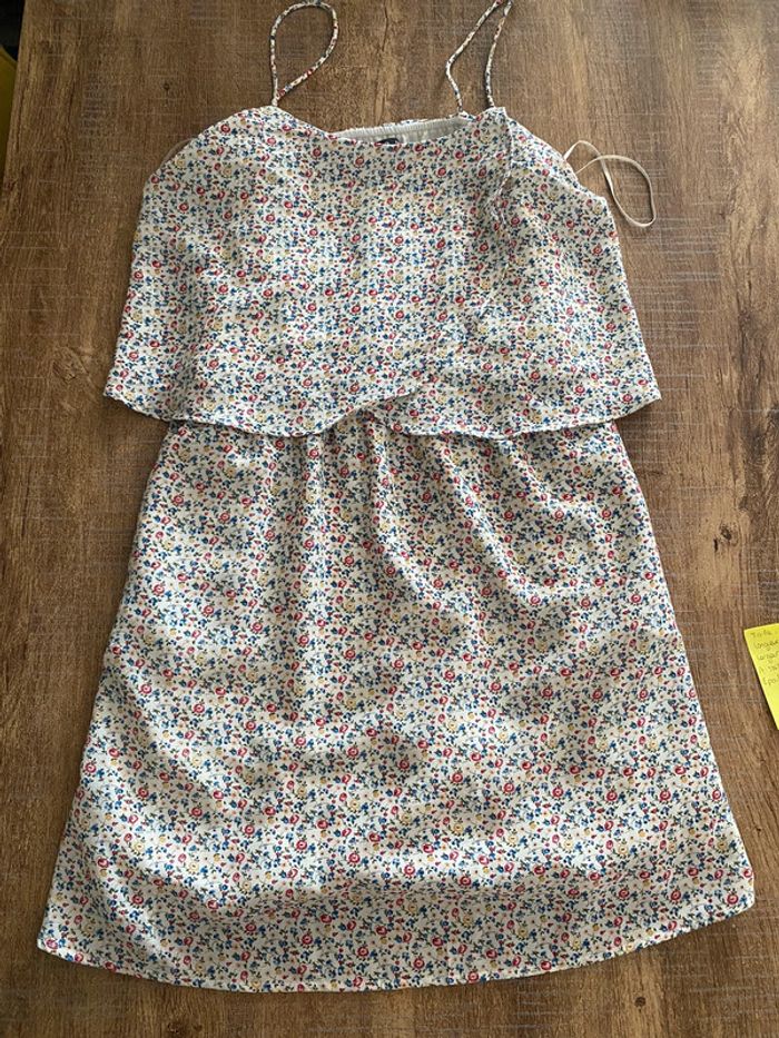 Robe légère taille 36 Mango