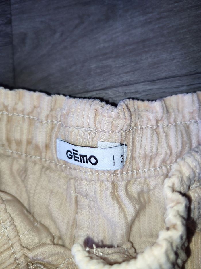 Short fille - photo numéro 2