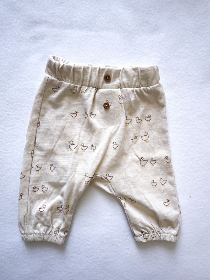 Pull + Pantalon 1mois - photo numéro 2