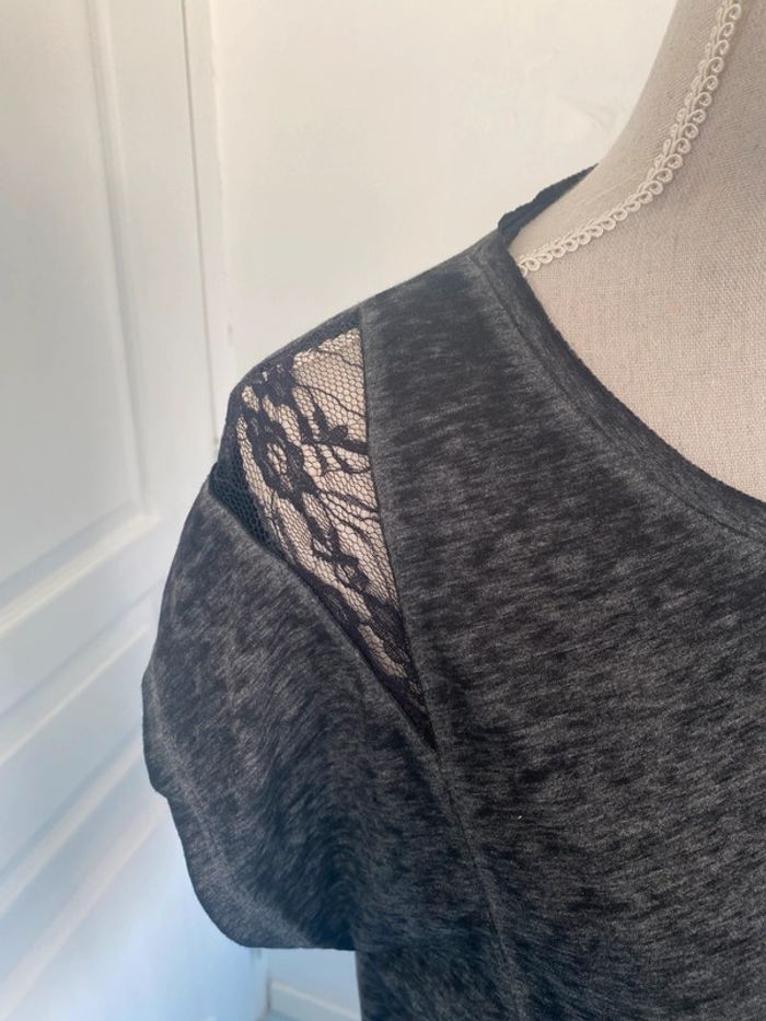 T shirt gris avec dentelle best mountain taille 2 - photo numéro 2