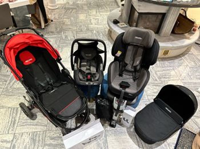 Ensemble Recaro, poussette + siège auto +cosy+nacelle+adaptateurs - photo numéro 2