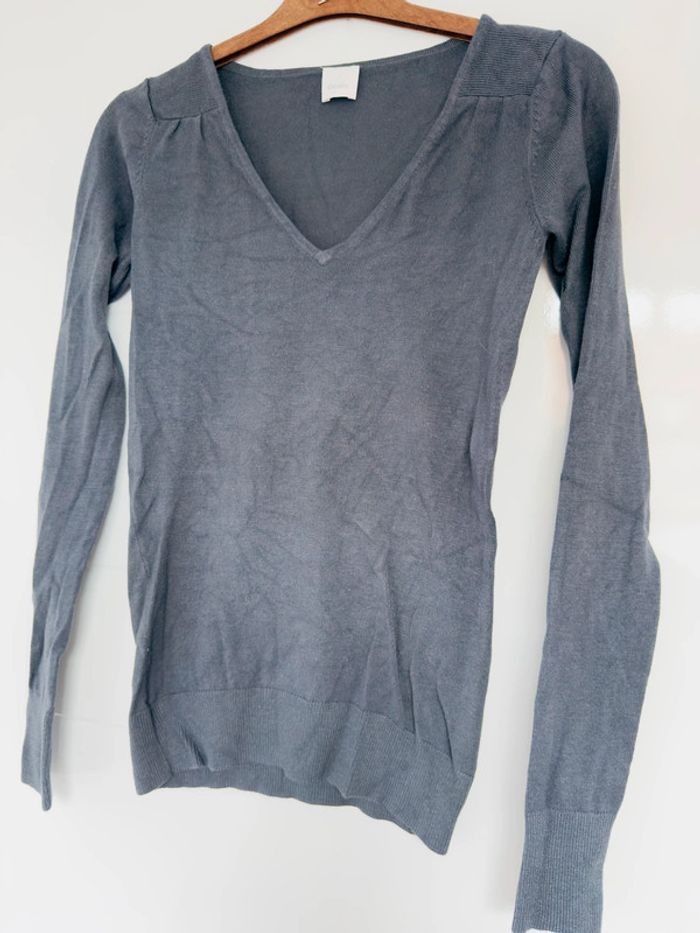 Pull en V Camaïeu gris en XS