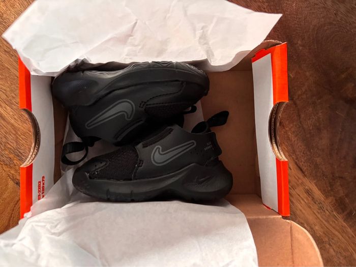 Baskets Nike P.18,5 Neuves unisex - photo numéro 9
