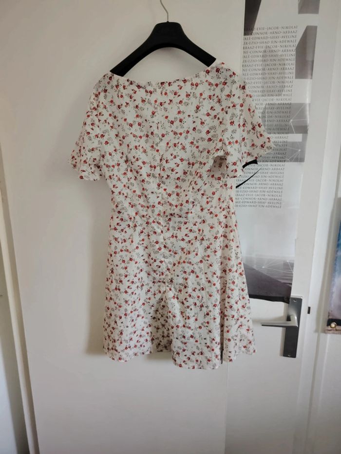 Robe shein M - photo numéro 3